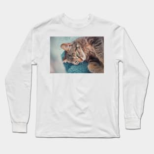 kitten laying Long Sleeve T-Shirt